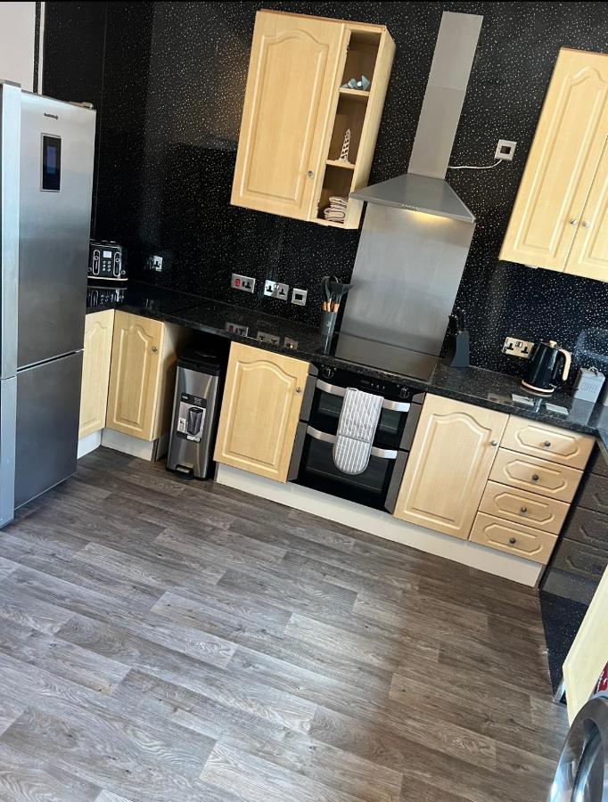 Sea View Lavish Apartment Sky Tv Whirlpool Bath Huge Balcony Newly Refurbished Bridlington Εξωτερικό φωτογραφία